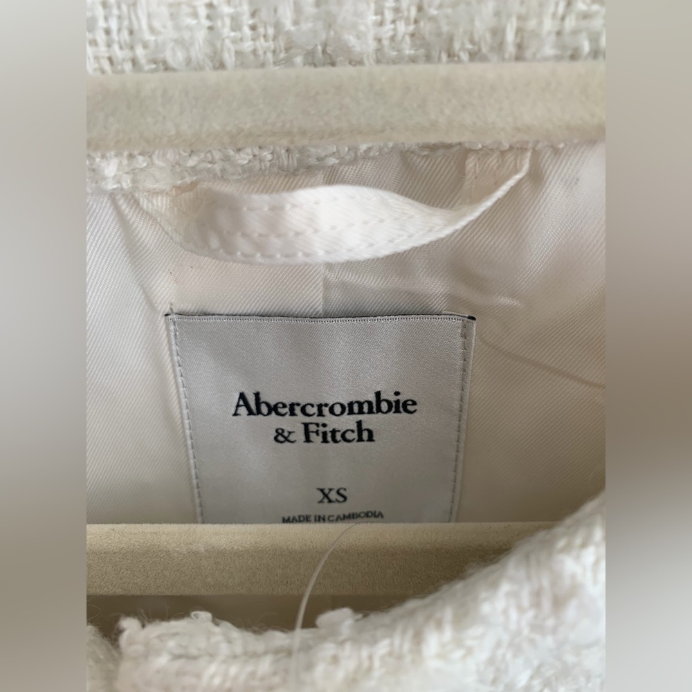 NWT Abercrombie & Fitch Cream Short Sleeve Tweed Jacket XS - Picture 4 of 6